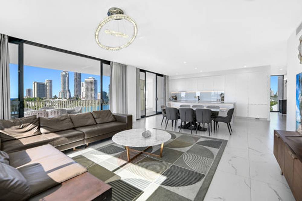 5/82 Stanhill Drive, SURFERS PARADISE, QLD 4217