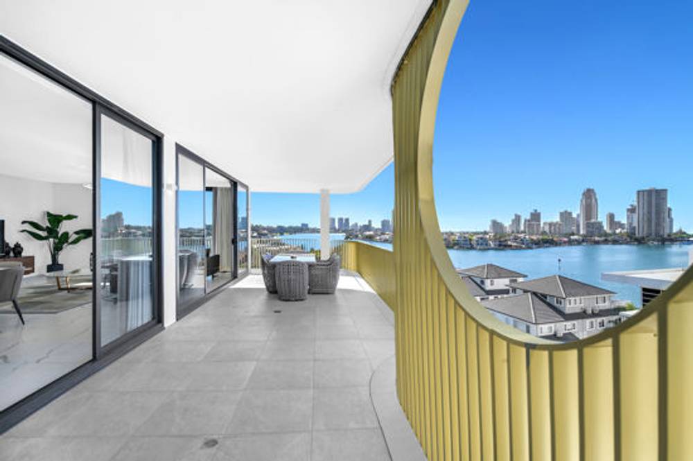 5/82 Stanhill Drive, SURFERS PARADISE, QLD 4217
