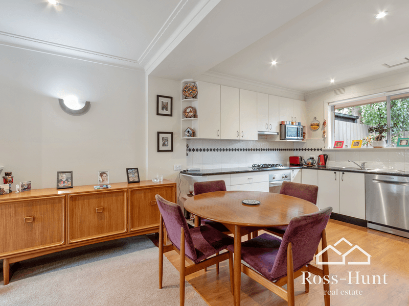 2/38 Roberts Avenue, BOX HILL SOUTH, VIC 3128