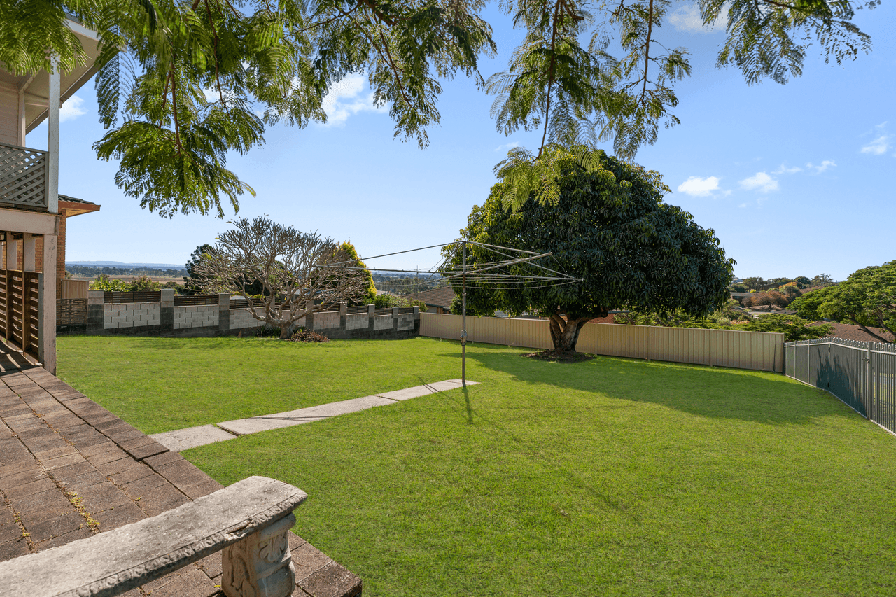 33 Roberts Drive, SOUTH GRAFTON, NSW 2460