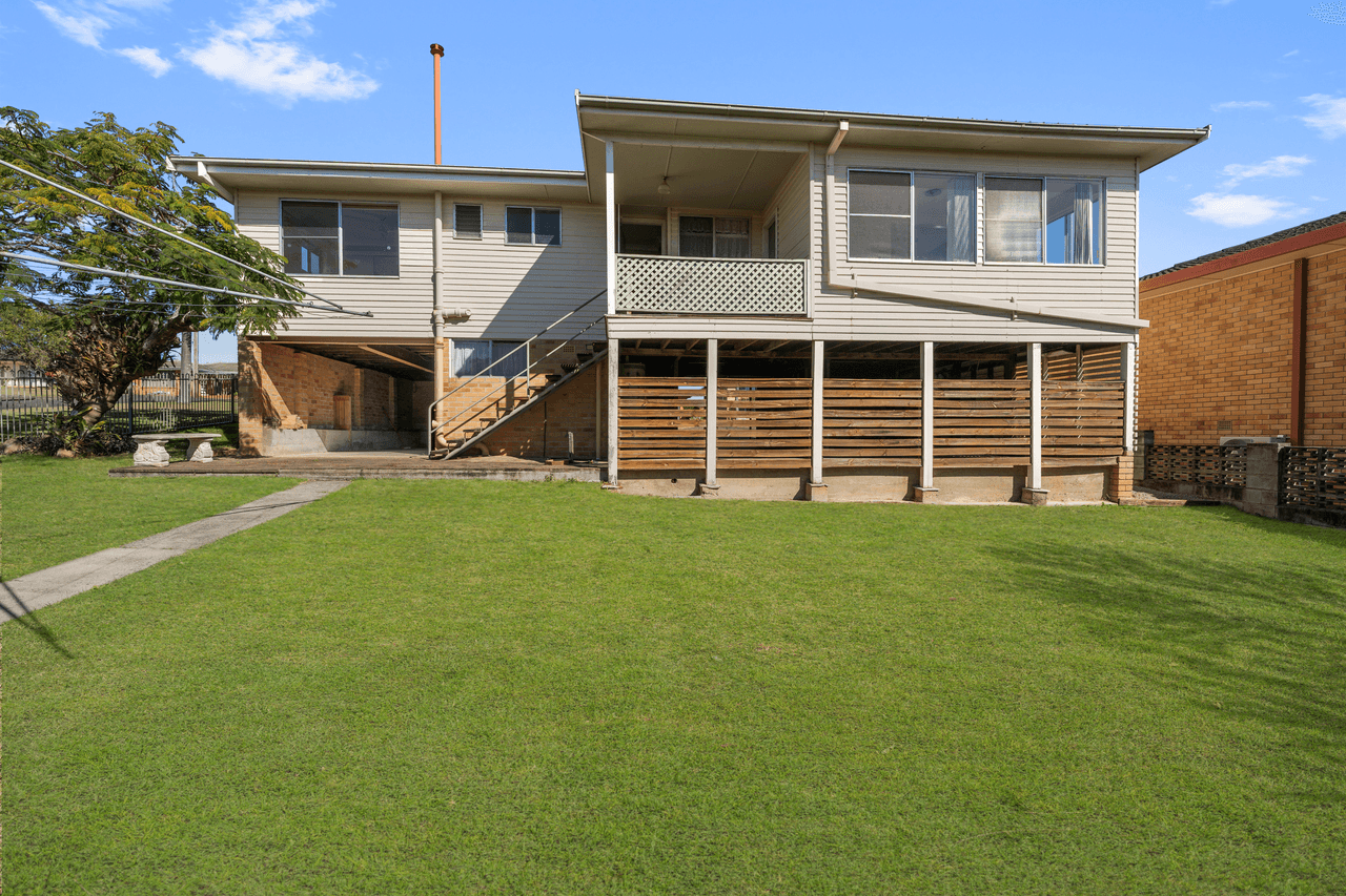 33 Roberts Drive, SOUTH GRAFTON, NSW 2460