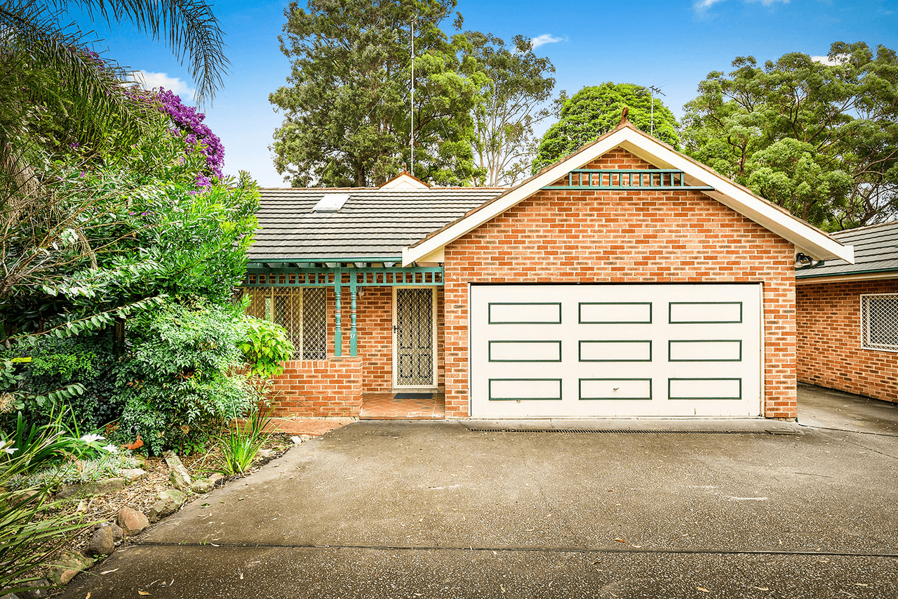 17/12 Martin Place, DURAL, NSW 2158
