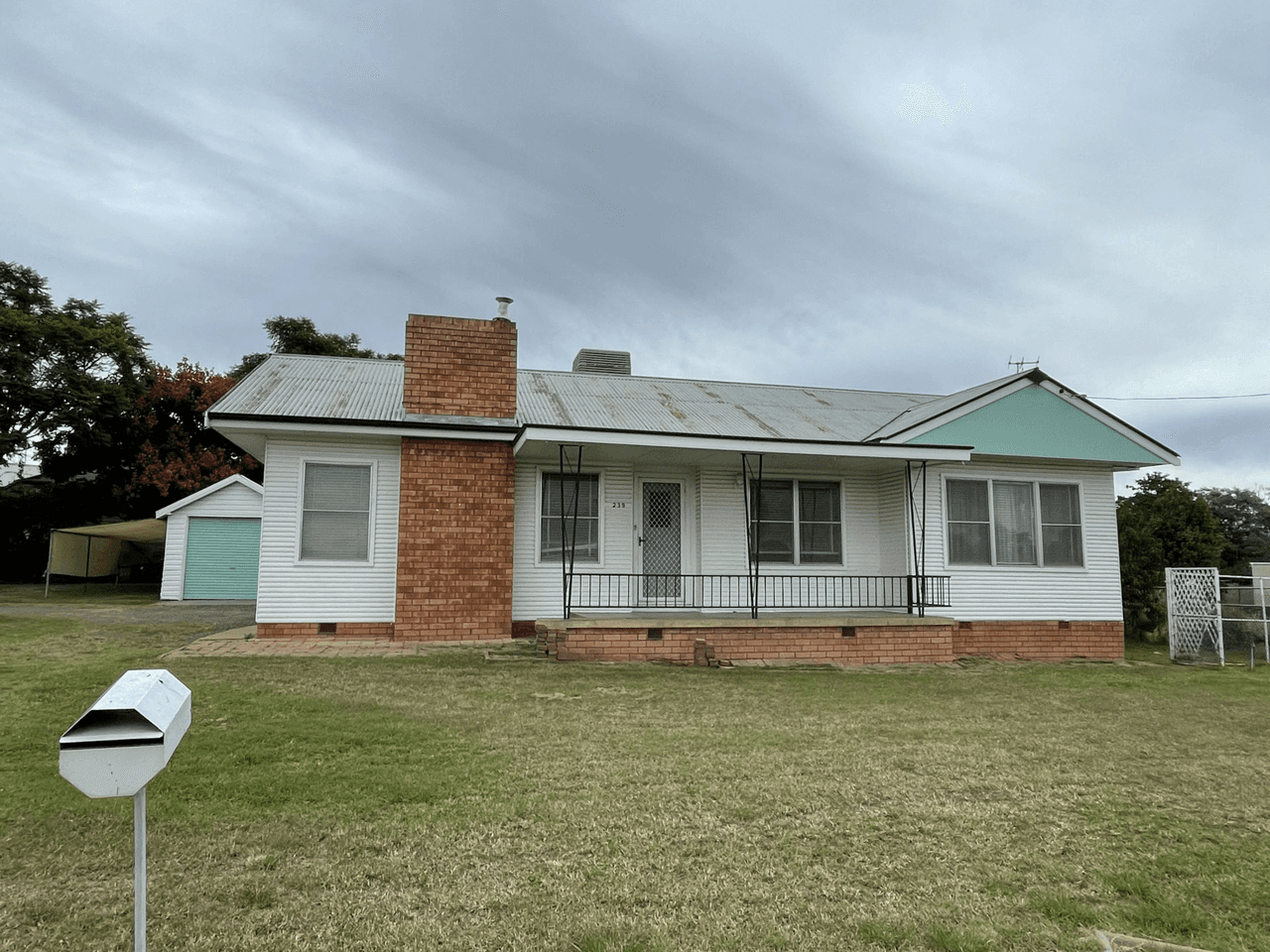 237-239 Bloomfield Street, GUNNEDAH, NSW 2380