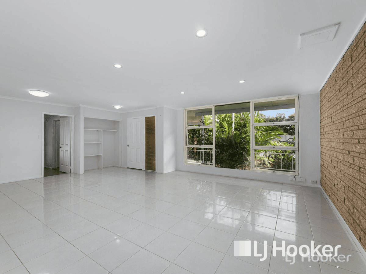 14 Clandon Street, INDOOROOPILLY, QLD 4068