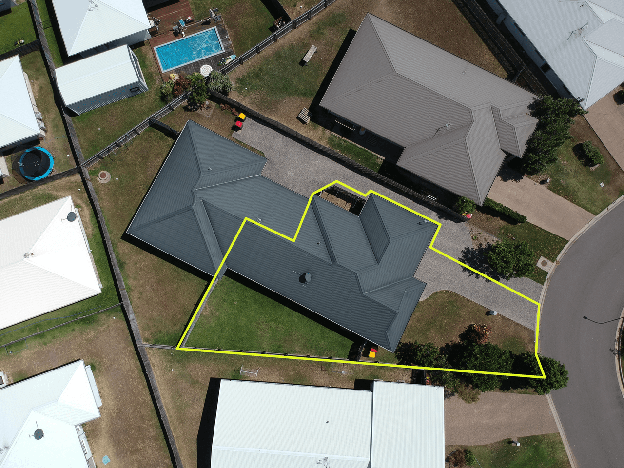 1/49 Marblewood Circuit, MOUNT LOW, QLD 4818