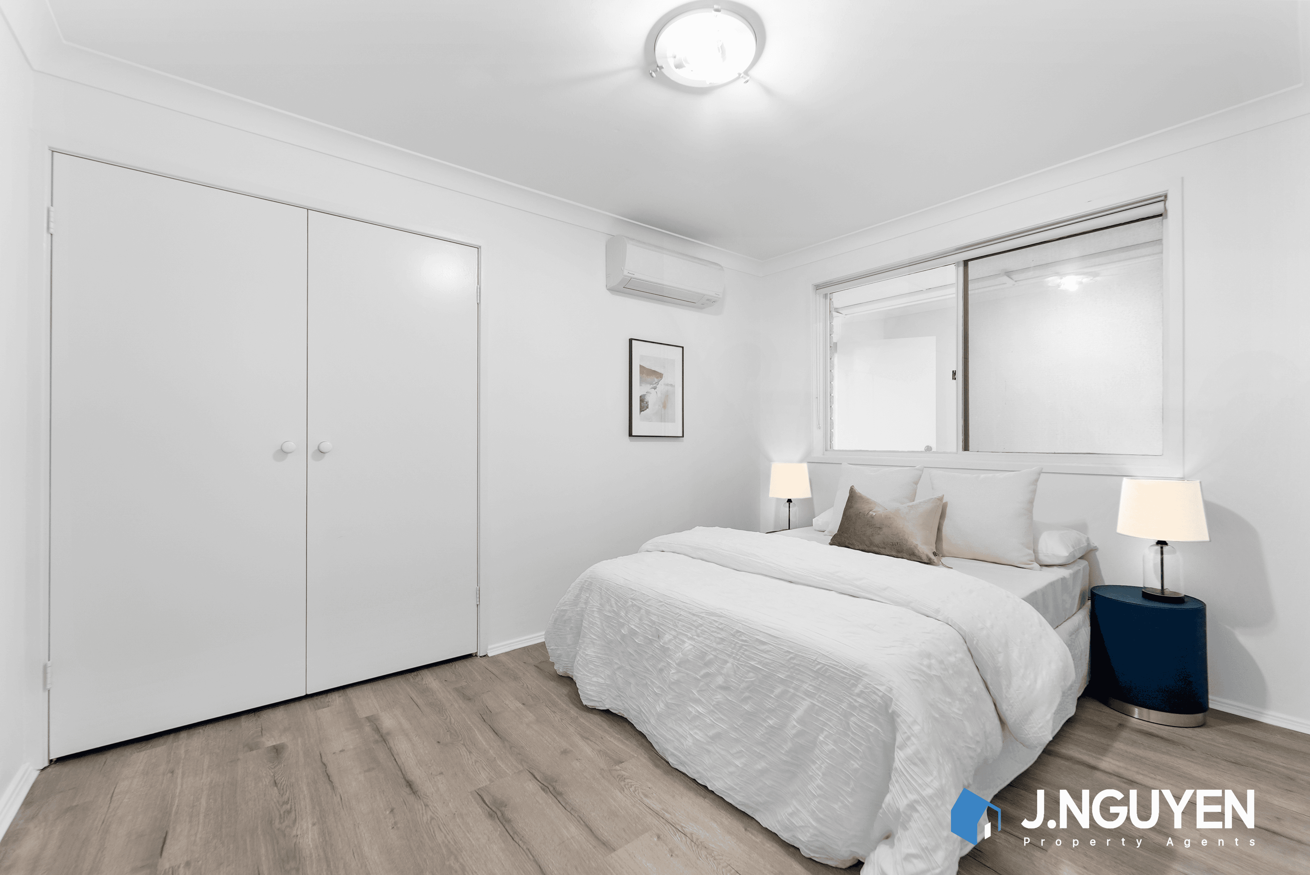 24 Buranda Crescent, ST JOHNS PARK, NSW 2176