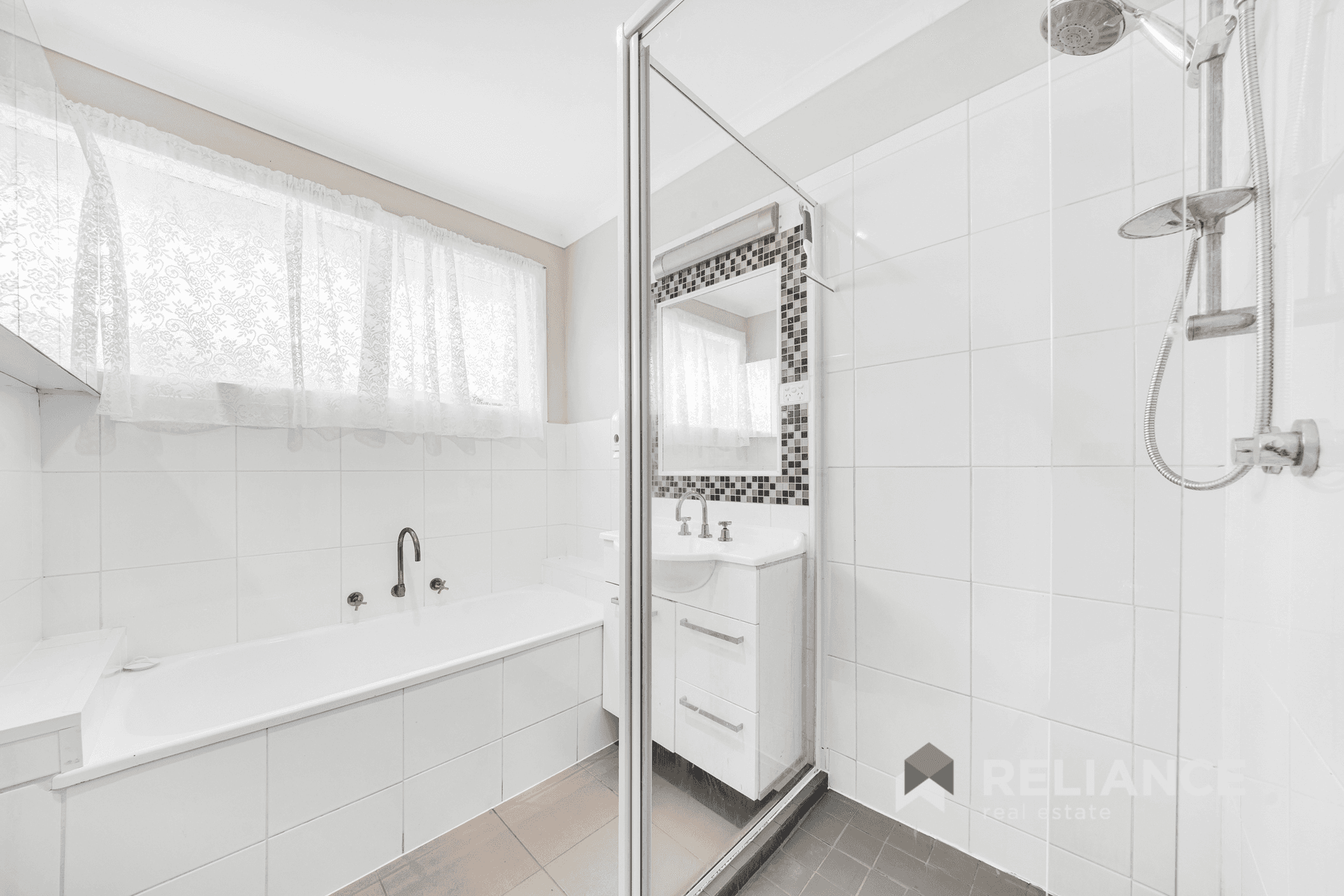 6 Jika Court, Werribee, VIC 3030