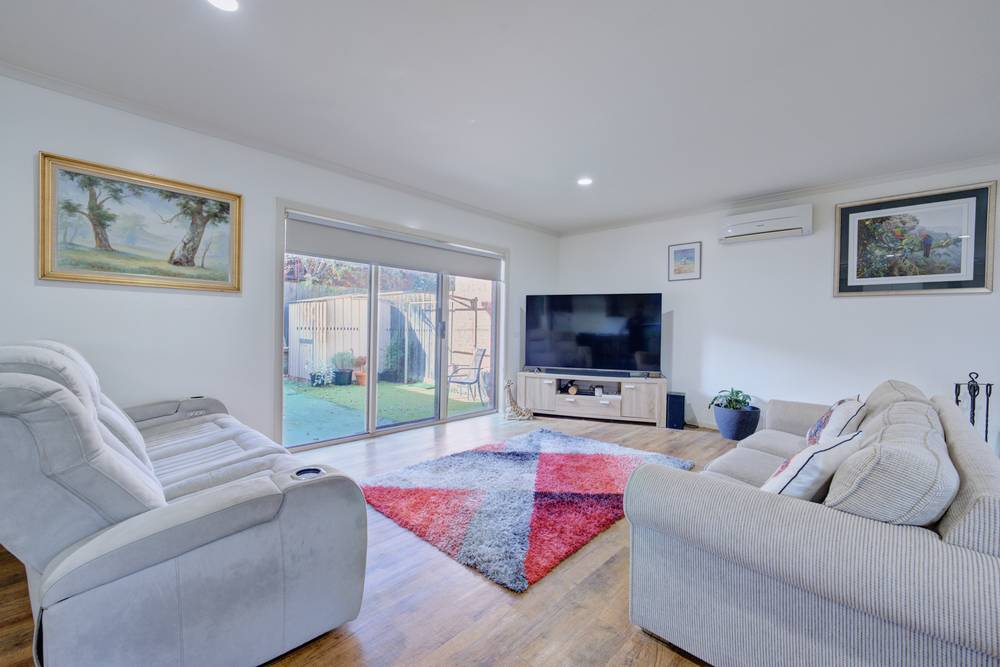 1/17 Dahlsen Crescent, BAIRNSDALE, VIC 3875