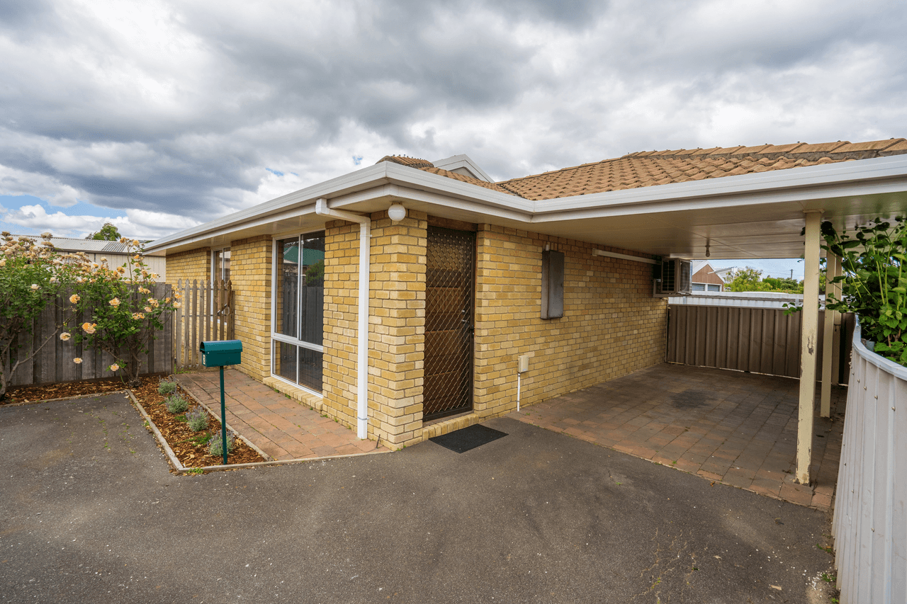 2/5 Devenish Drive, SORELL, TAS 7172