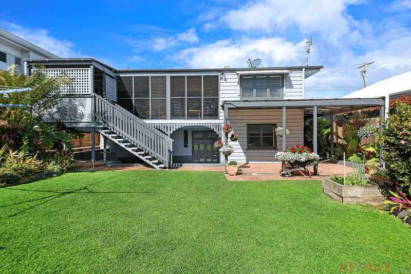 21 Regent Street, Caloundra, QLD 4551