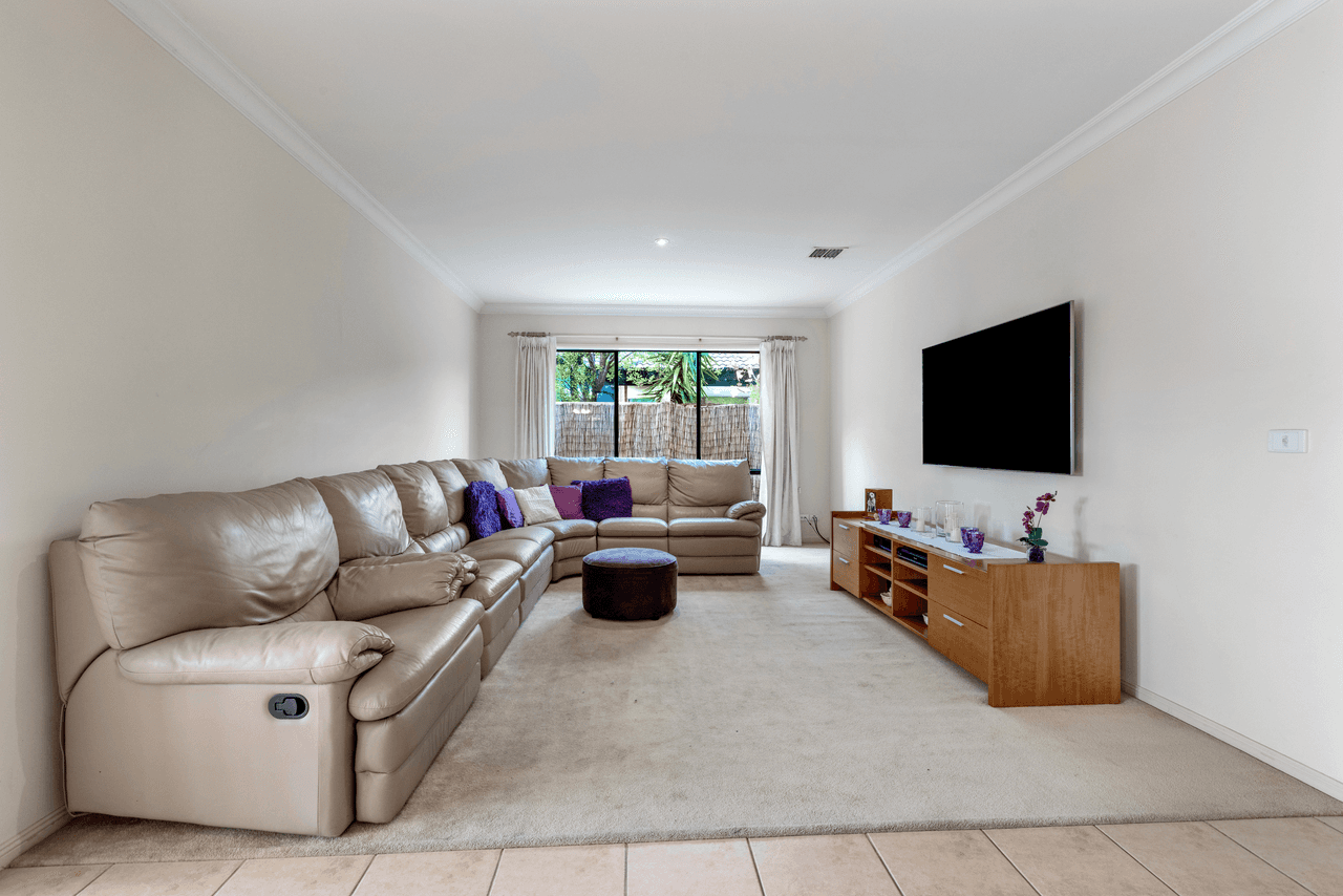 5 Reef Court, ASPENDALE GARDENS, VIC 3195