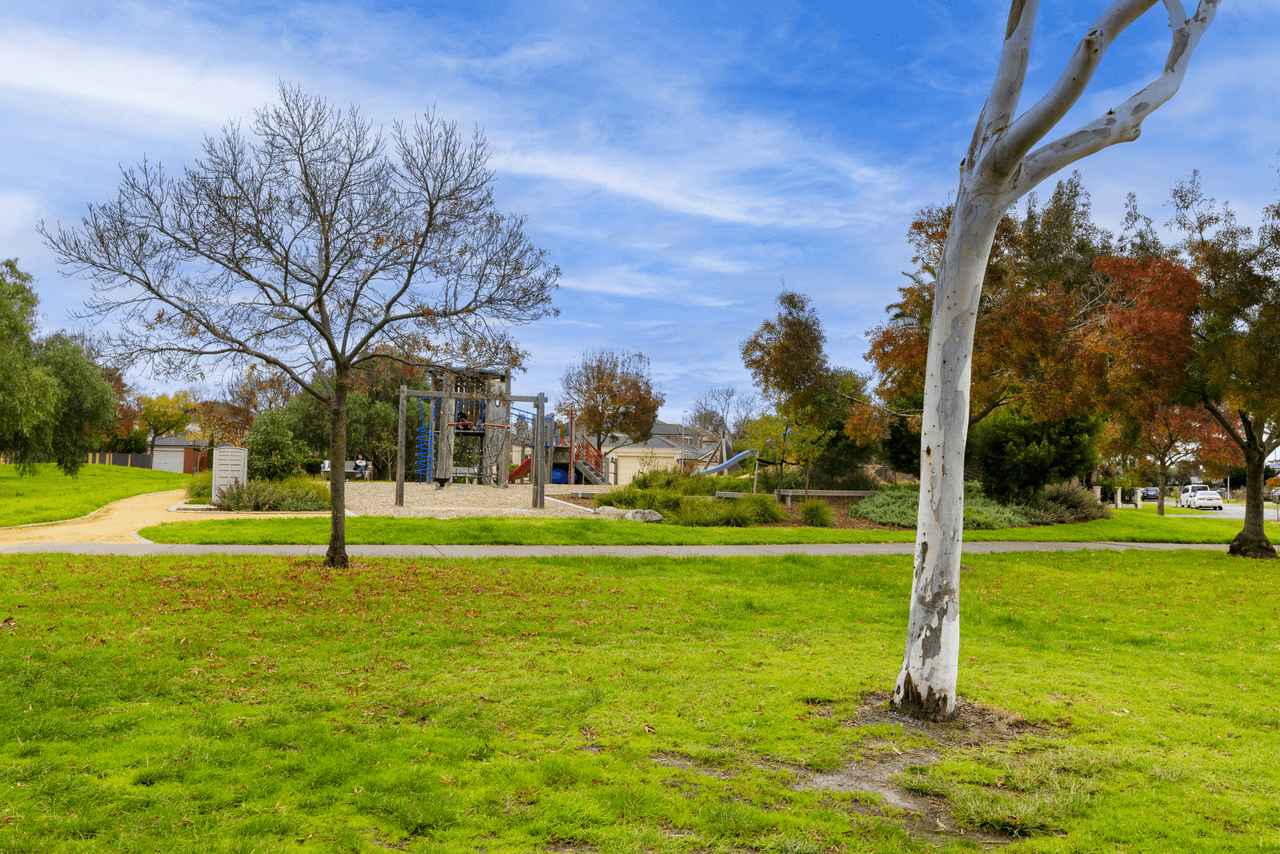 5 Reef Court, ASPENDALE GARDENS, VIC 3195