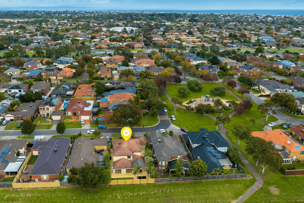5 Reef Court, ASPENDALE GARDENS, VIC 3195