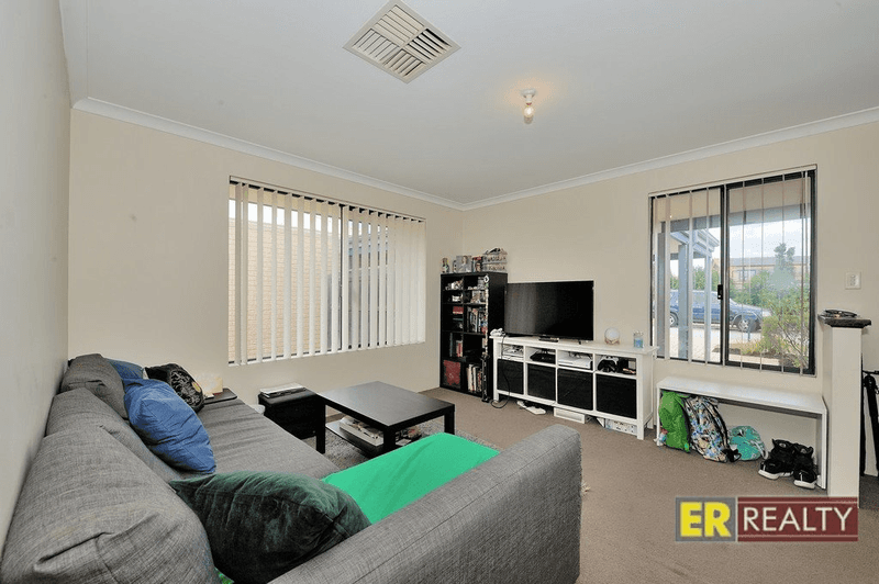 57 Rocklea Crescent, ELLENBROOK, WA 6069