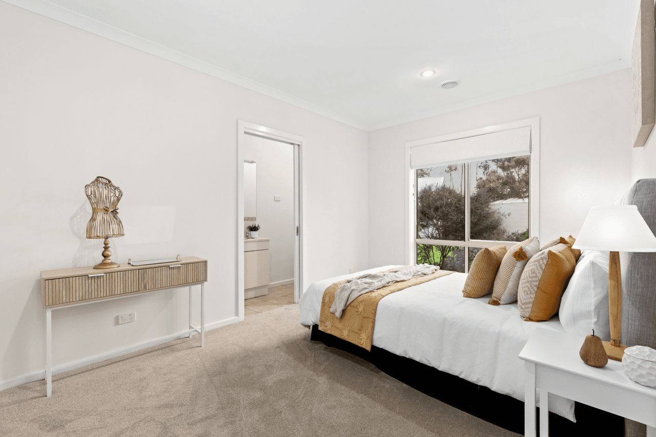 'Arila' 18 Tarrawarra Lane, ROMSEY, VIC 3434