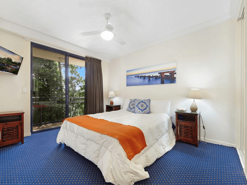 2342 Gold Coast Highway, MERMAID BEACH, QLD 4218