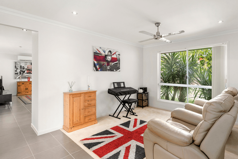 9 Mahaffey Court, Cashmere, QLD 4500