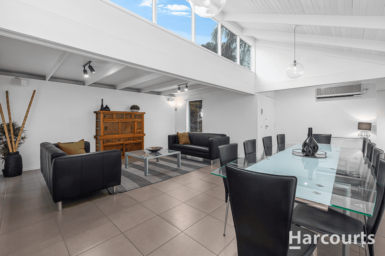 28 Holyrood Drive, VERMONT, VIC 3133
