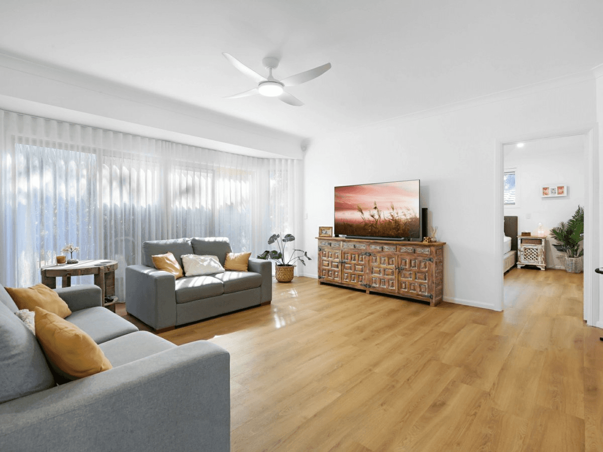 6 Chantilly Place, ROBINA, QLD 4226