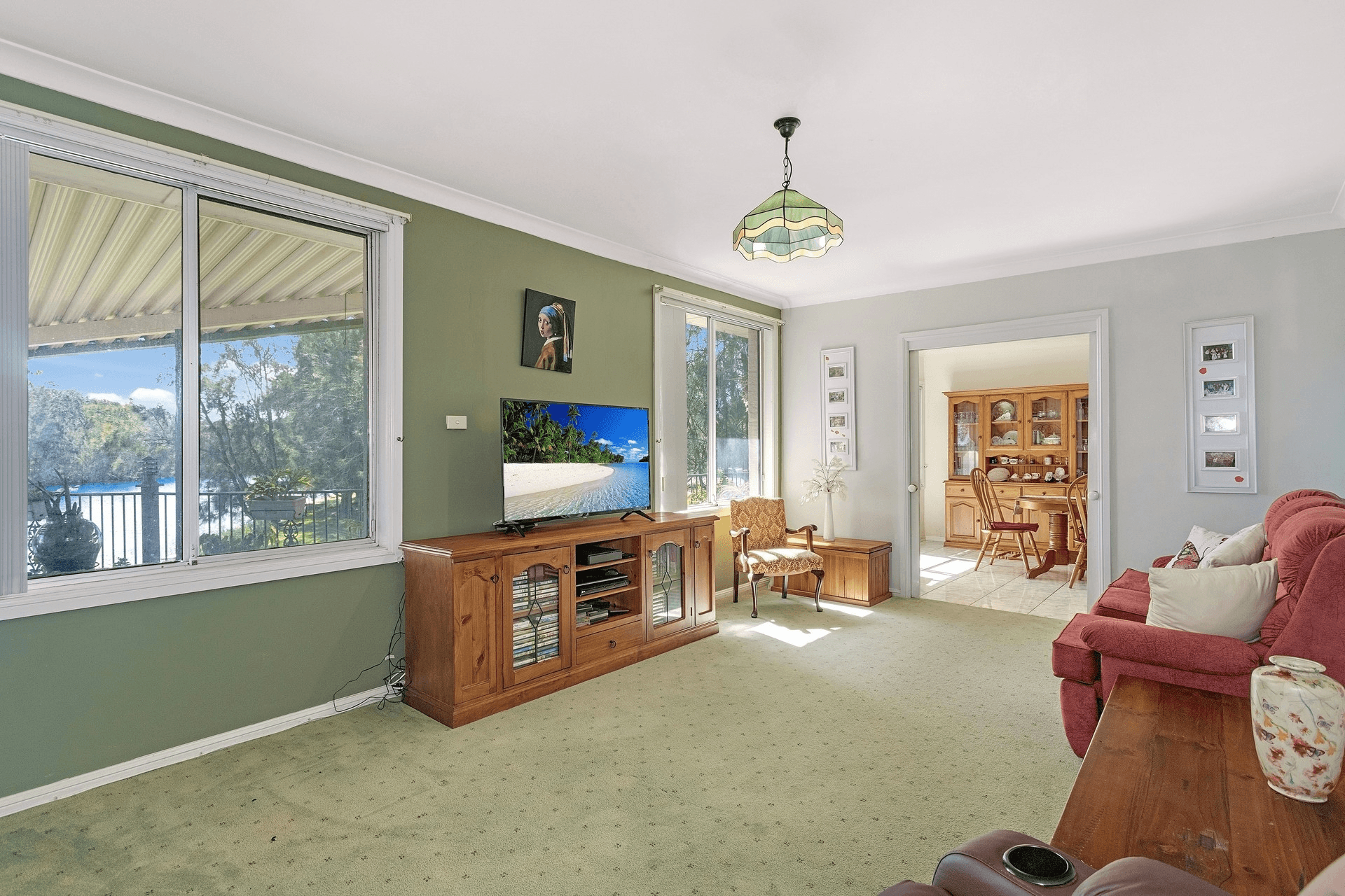 111 Jacobs Drive, Sussex Inlet, NSW 2540