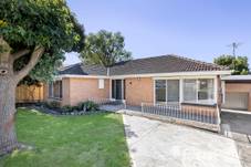 14 Frensham Road, Macleod, VIC 3085