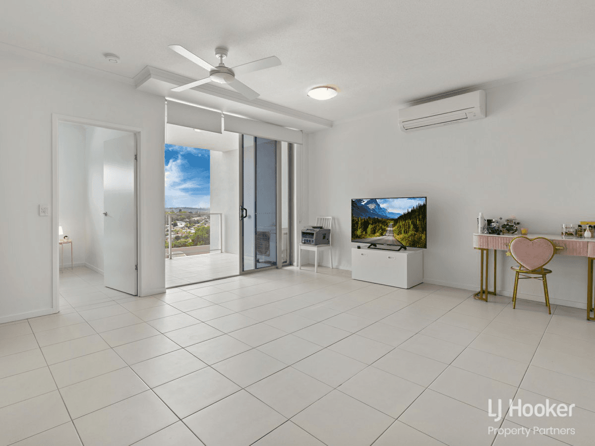 704/40 Mascar Street, UPPER MOUNT GRAVATT, QLD 4122