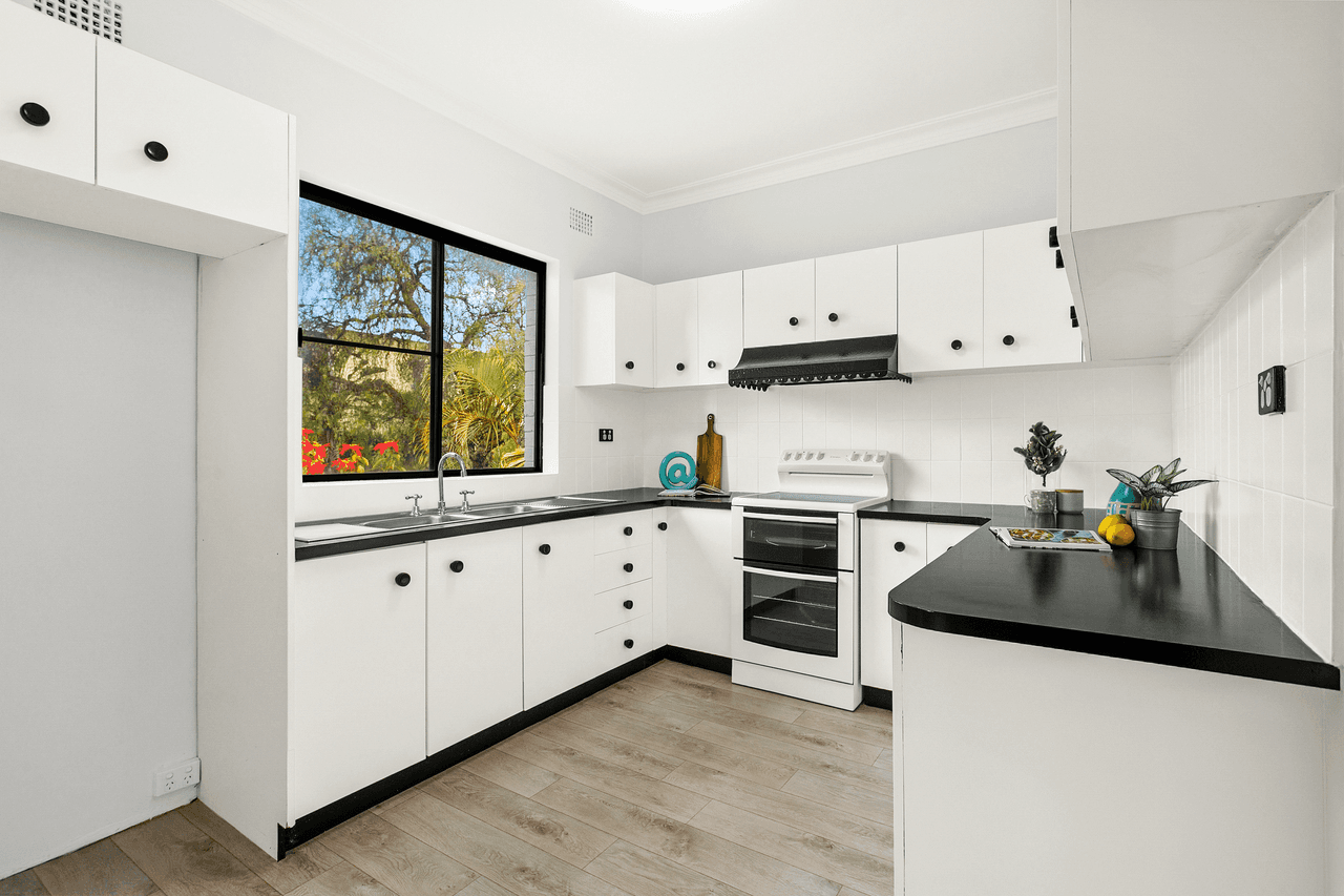 32 Warejee Street, KINGSGROVE, NSW 2208