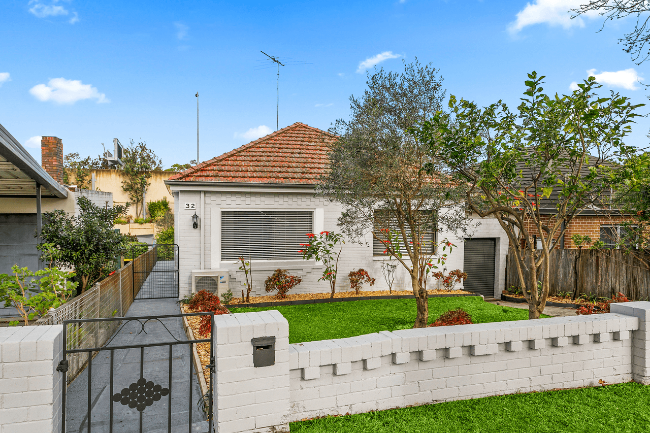 32 Warejee Street, KINGSGROVE, NSW 2208