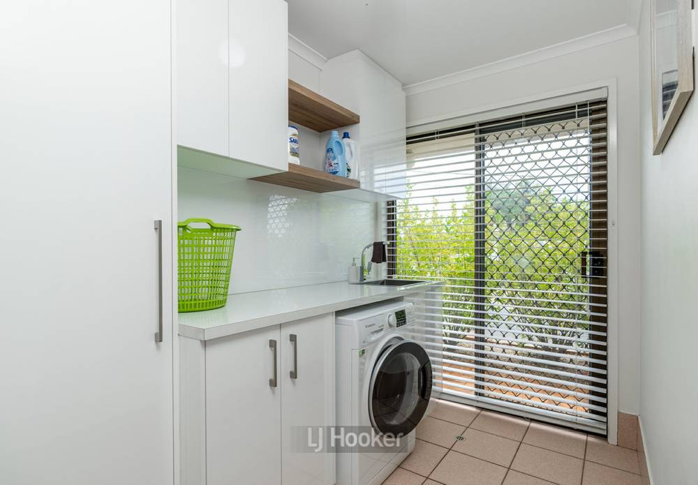 1 Itea Court, REGENTS PARK, QLD 4118