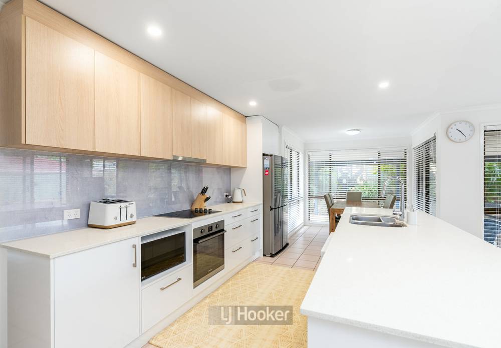 1 Itea Court, REGENTS PARK, QLD 4118