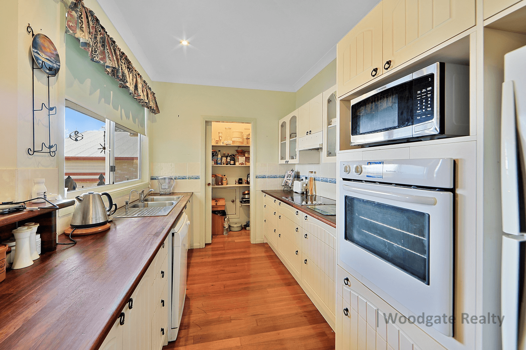 3 ROSELLA WAY, WOODGATE, QLD 4660