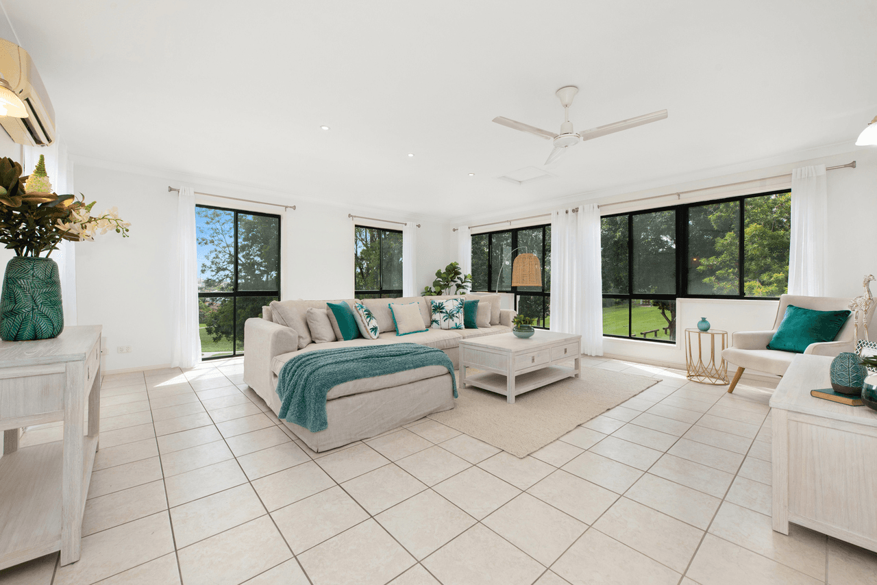 23 Grandview Place, CARINDALE, QLD 4152