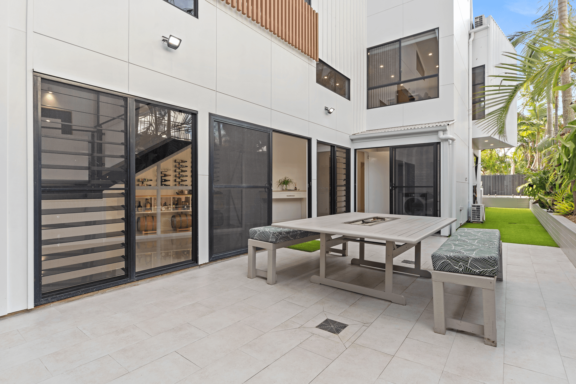 16E Jeays Street, SCARBOROUGH, QLD 4020