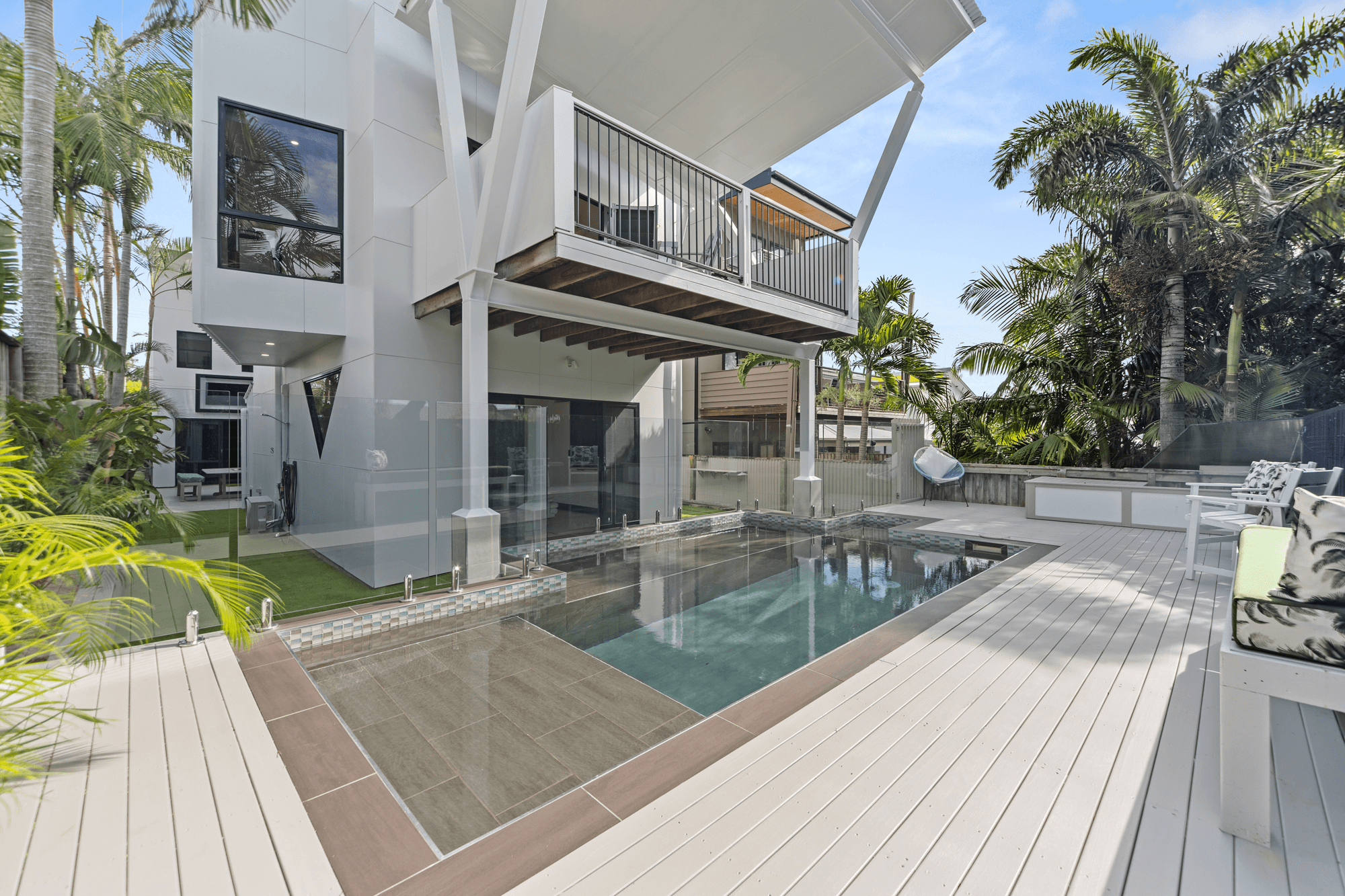 16E Jeays Street, SCARBOROUGH, QLD 4020