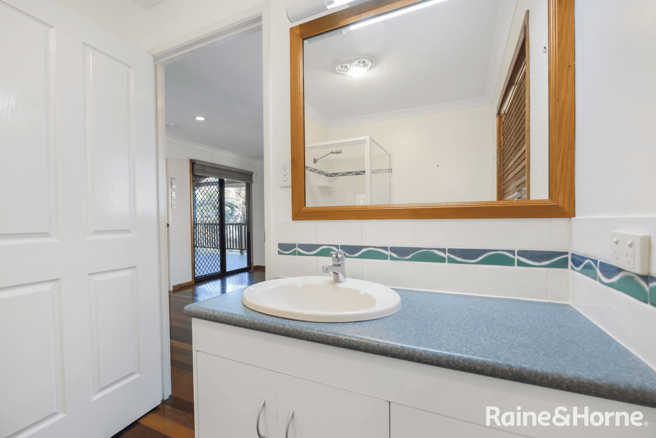 50 Adelaide Street, SOUTH GLADSTONE, QLD 4680