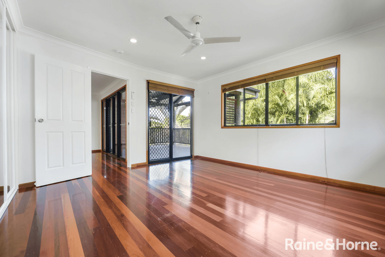 50 Adelaide Street, SOUTH GLADSTONE, QLD 4680