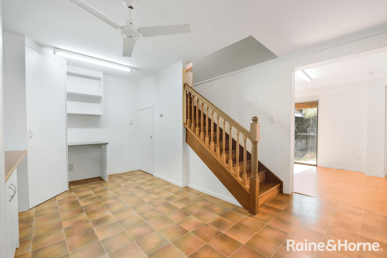 50 Adelaide Street, SOUTH GLADSTONE, QLD 4680