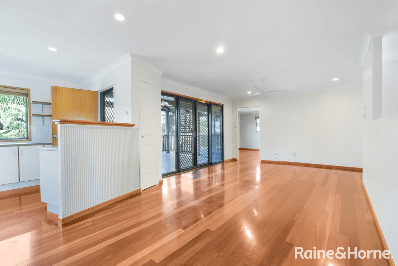 50 Adelaide Street, SOUTH GLADSTONE, QLD 4680