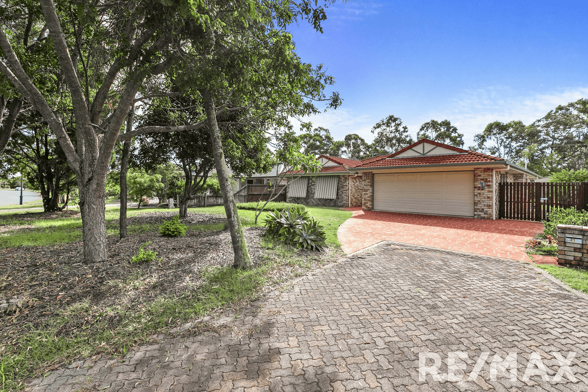 21 Bowerbird Avenue, Eli Waters, QLD 4655