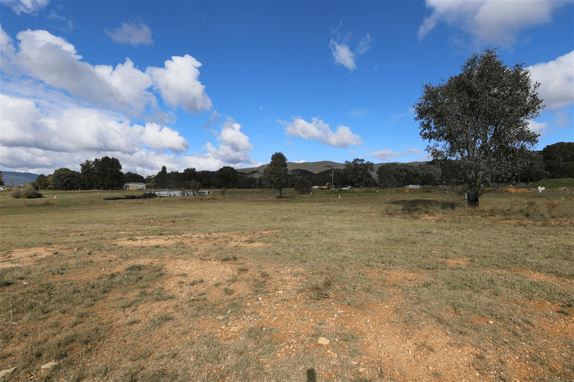 86-116 Currawong Road, TUMUT, NSW 2720