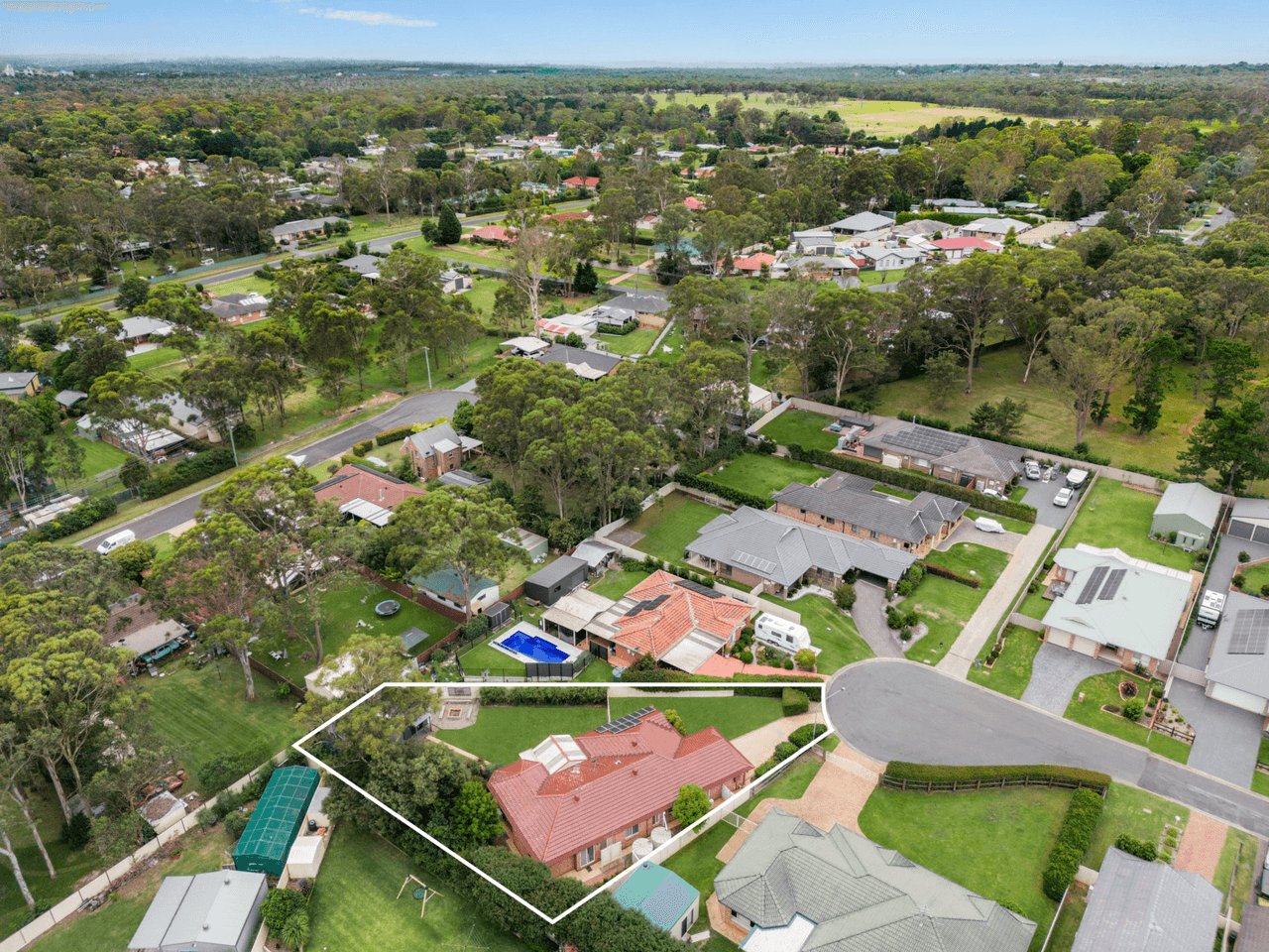 9 Hudson Place, BARGO, NSW 2574