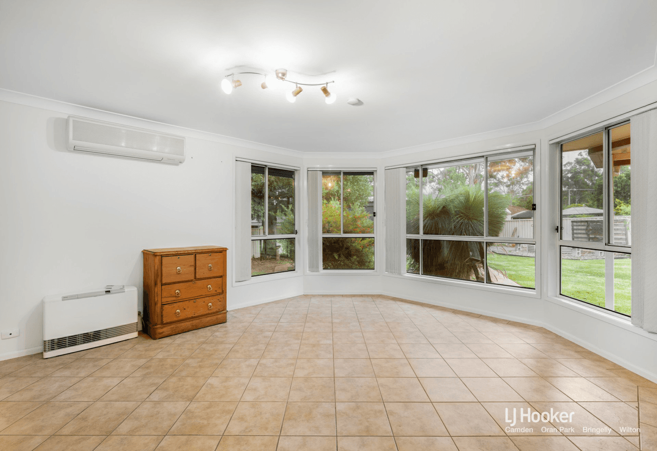 9 Hudson Place, BARGO, NSW 2574