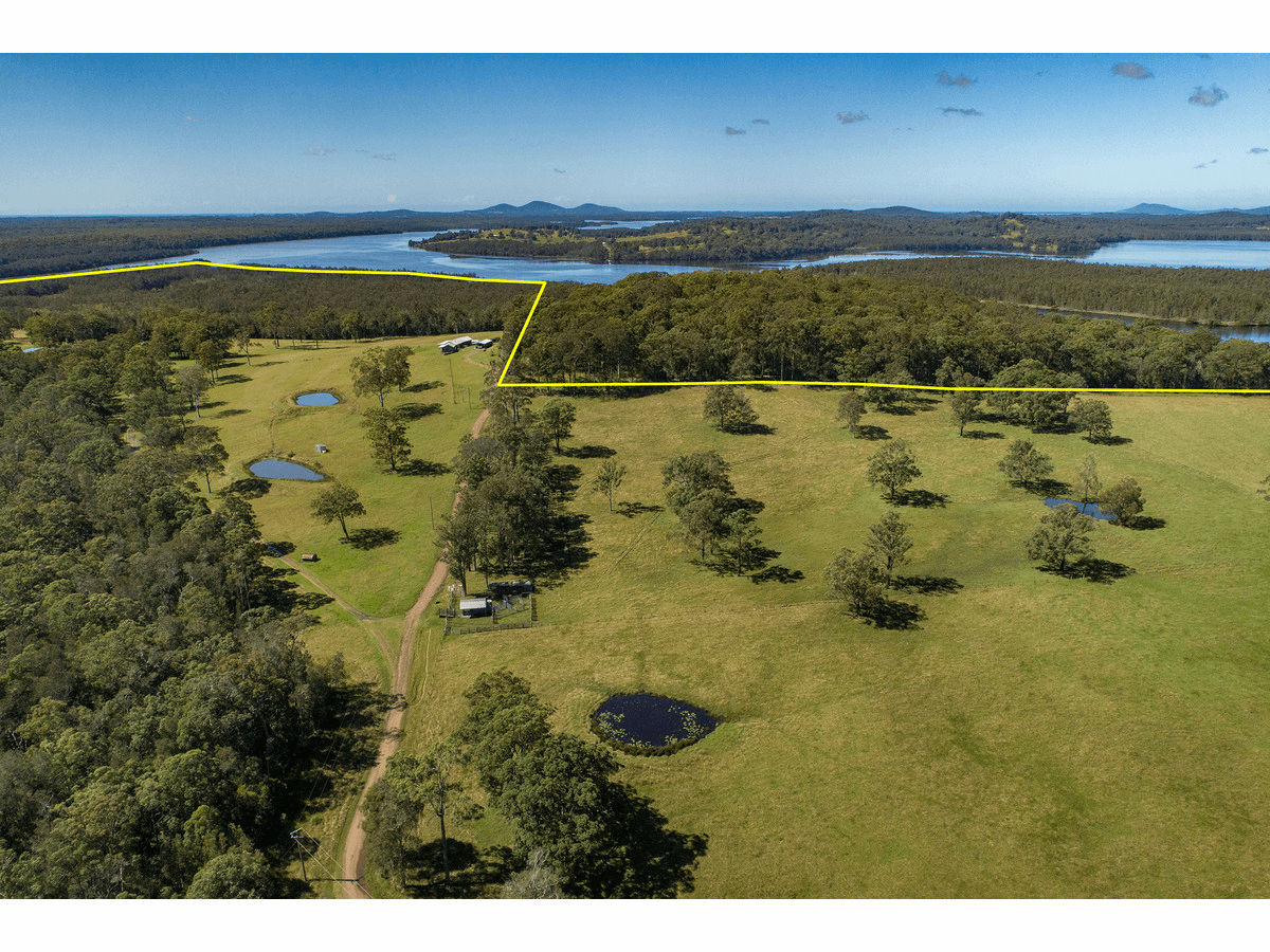 840 Locketts Crossing Road, COOLONGOLOOK, NSW 2423