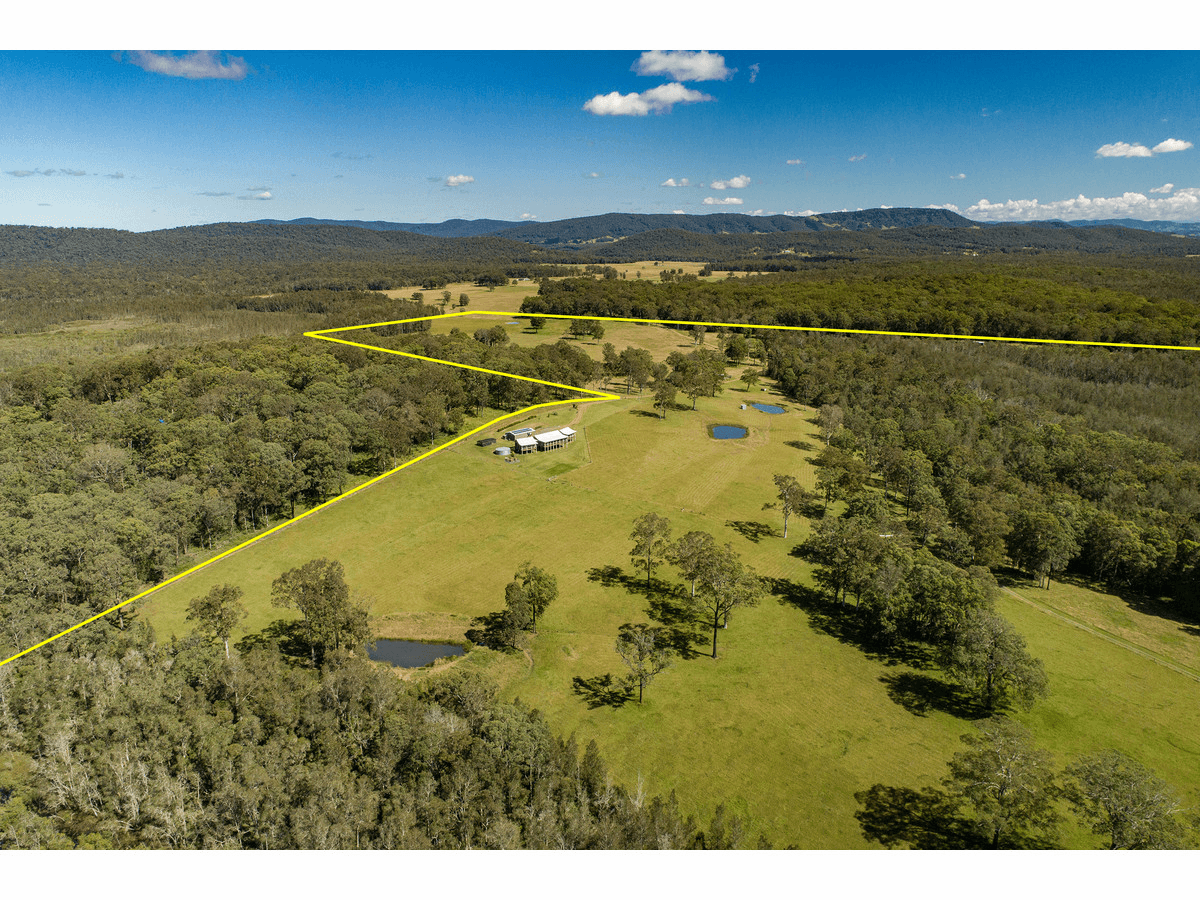 840 Locketts Crossing Road, COOLONGOLOOK, NSW 2423