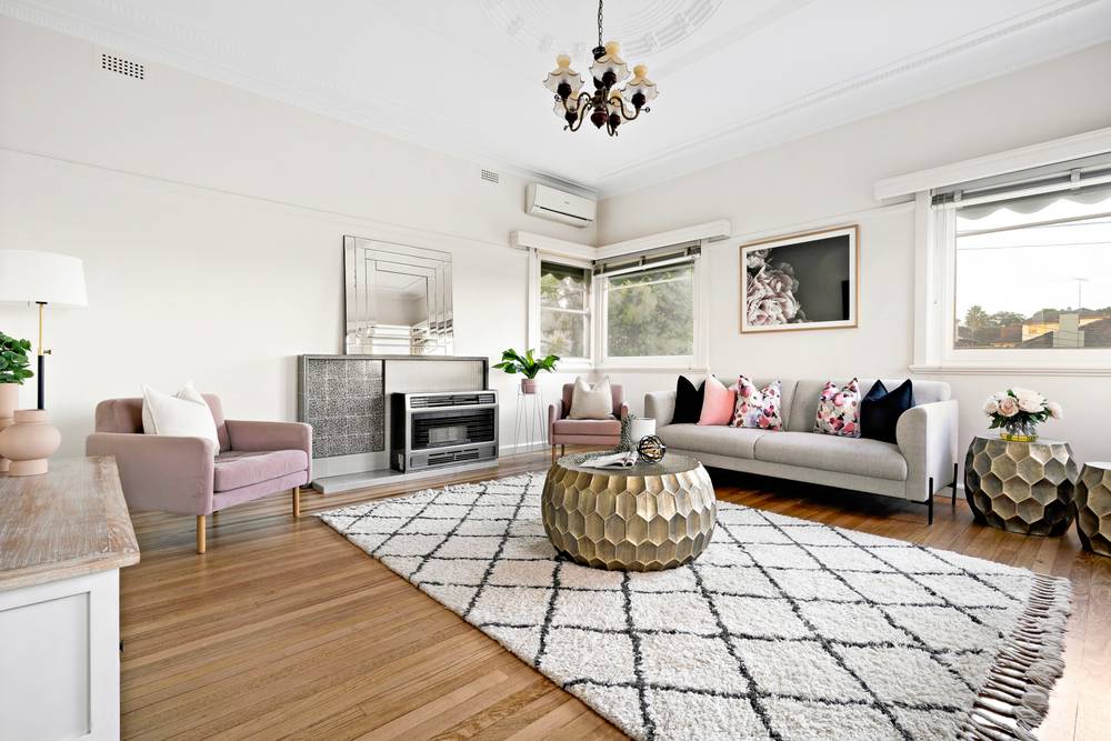 19 Waverley Parade, PASCOE VALE SOUTH, VIC 3044
