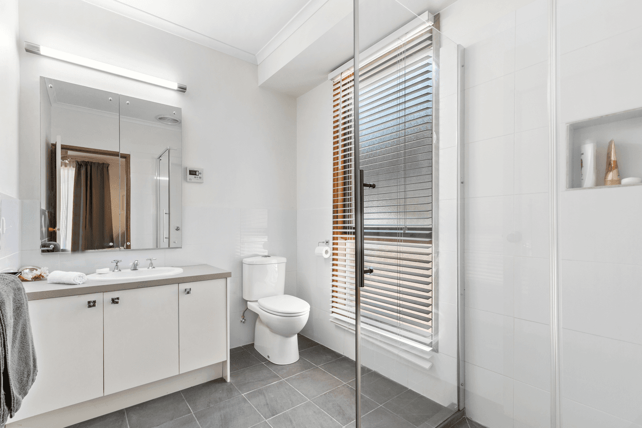 37 Hamilton Road, FAIRVIEW PARK, SA 5126