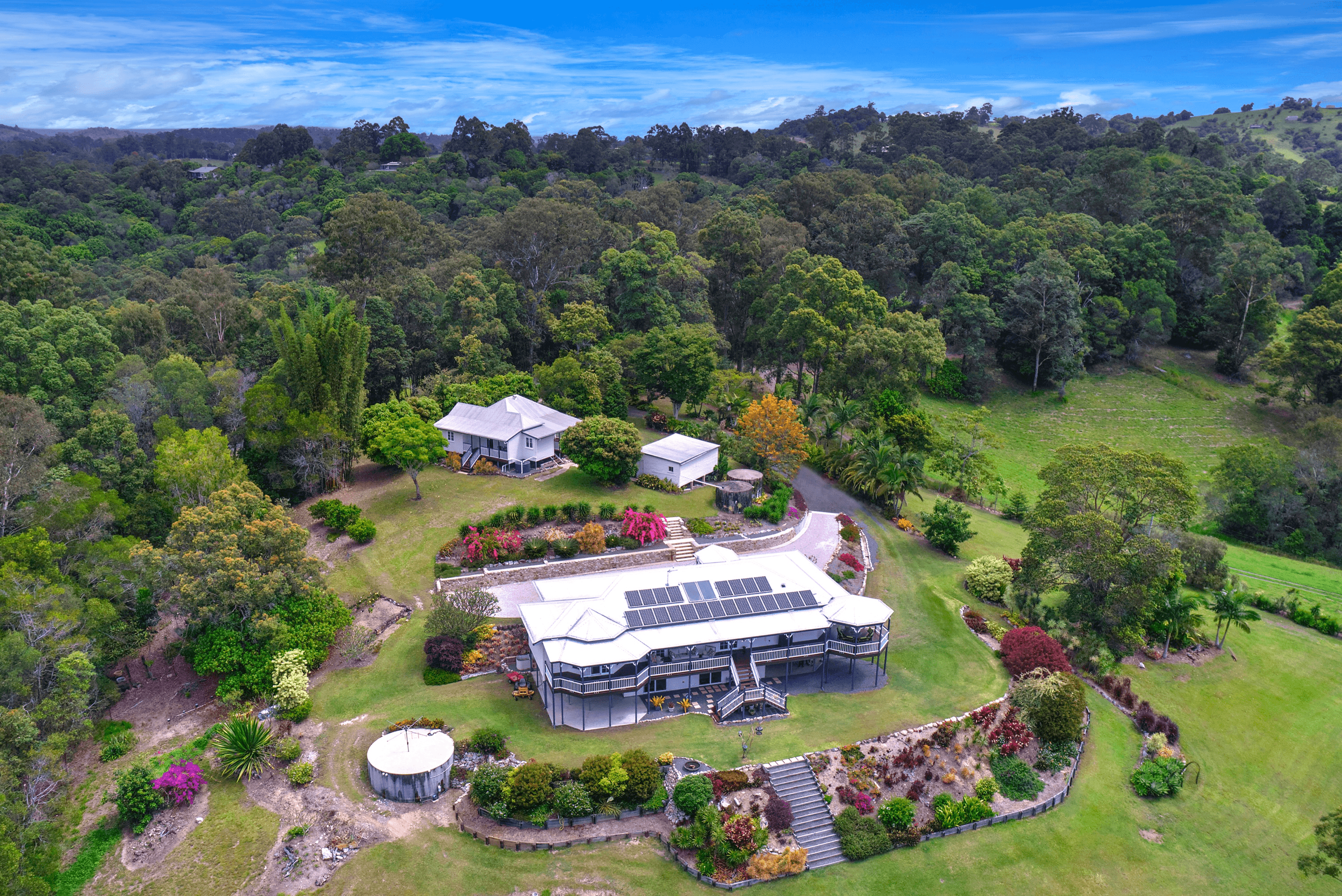 220 Lawnville Road, BLACK MOUNTAIN, QLD 4563