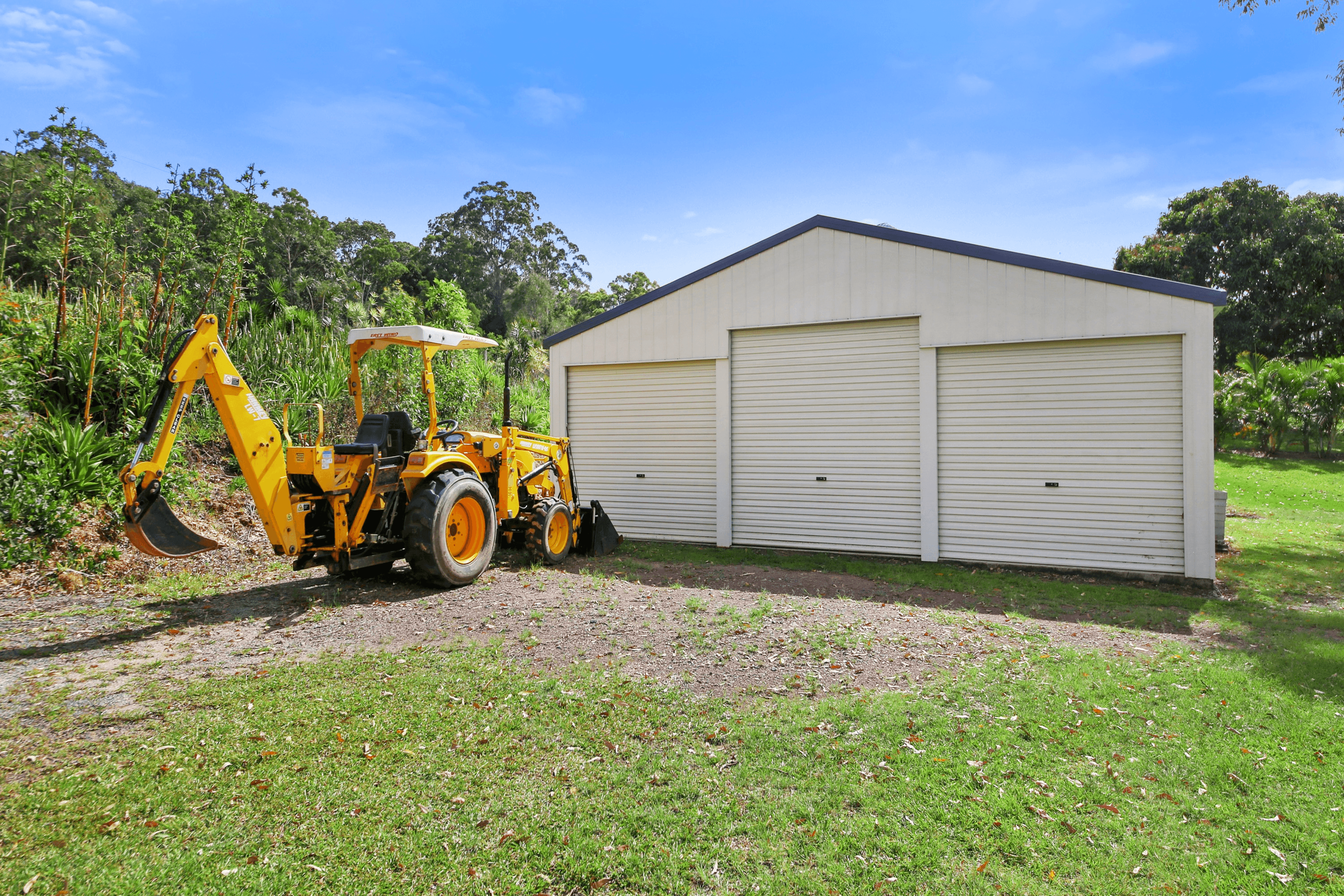 220 Lawnville Road, BLACK MOUNTAIN, QLD 4563