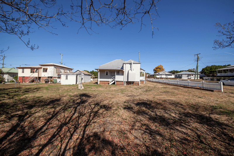 38 Blackstone Road, NEWTOWN, QLD 4305