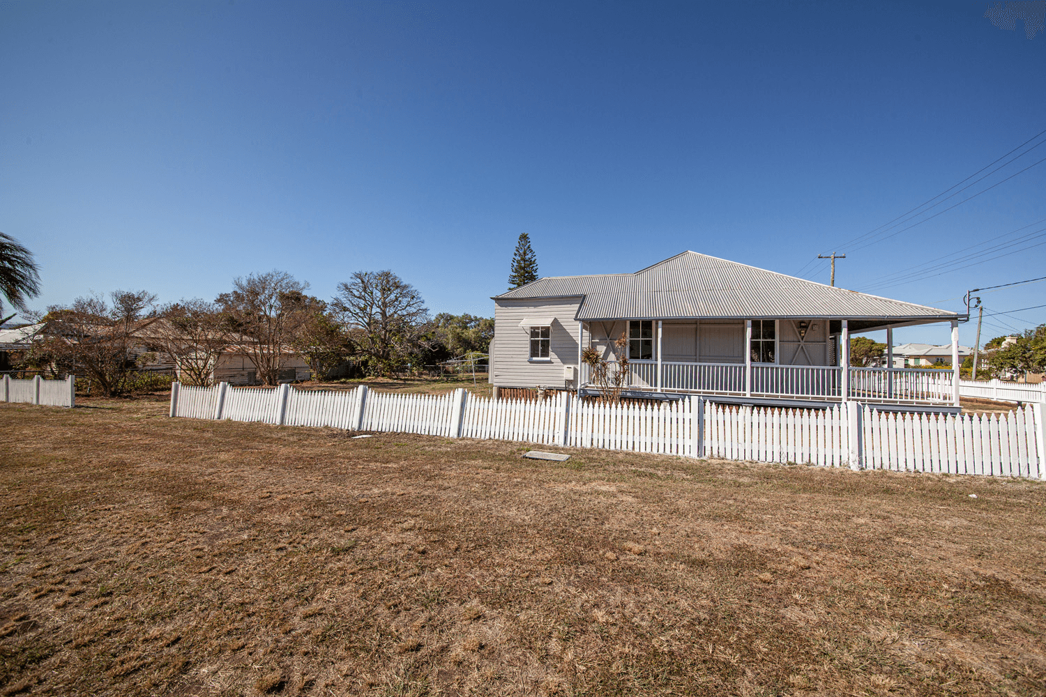 38 Blackstone Road, NEWTOWN, QLD 4305